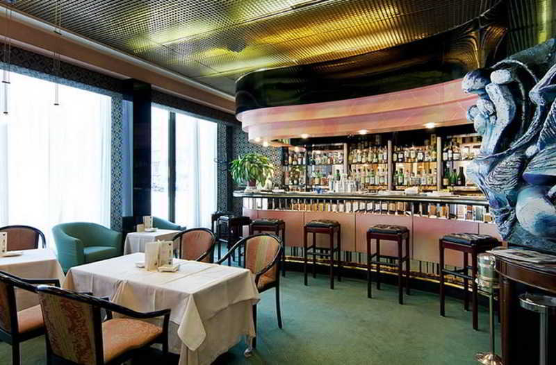 Brunelleschi Hotel Milano Esterno foto