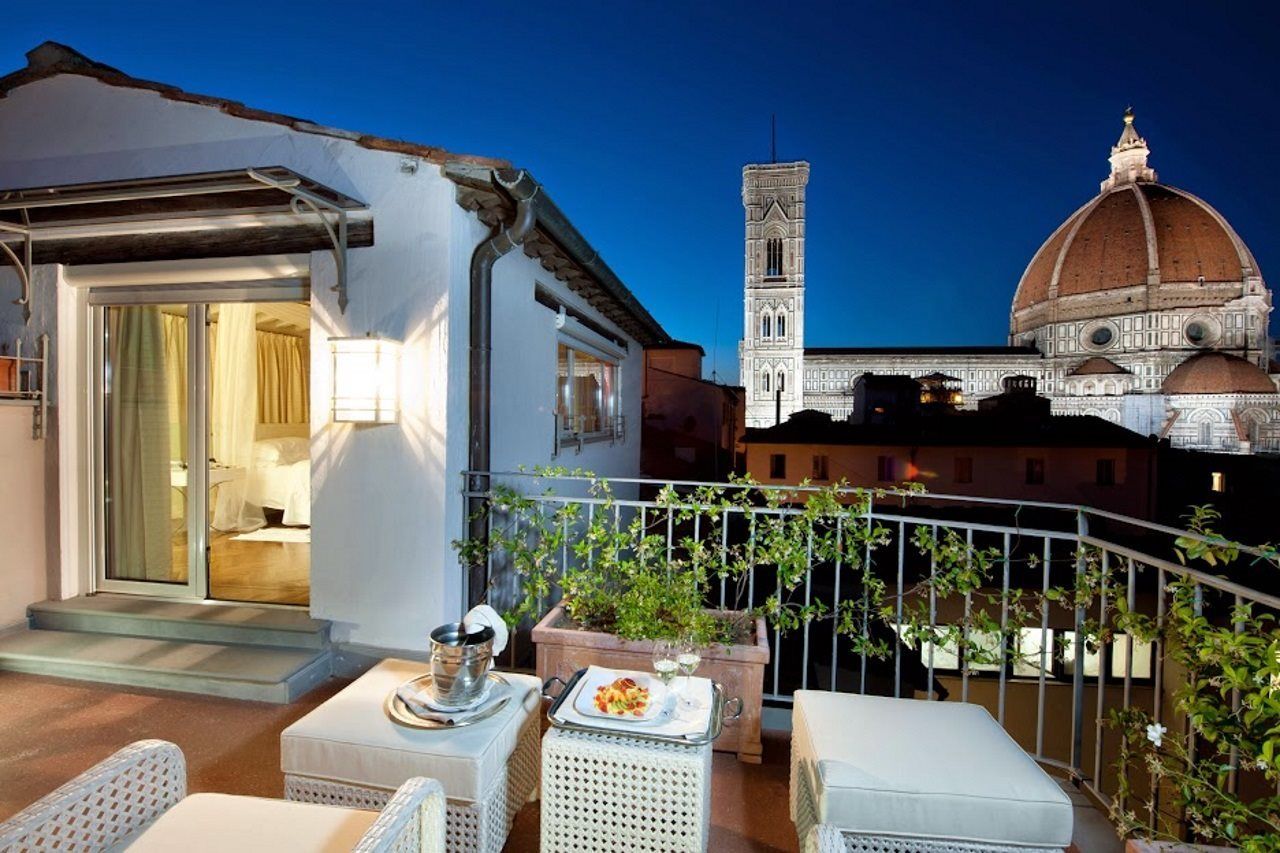 Brunelleschi Hotel Milano Esterno foto